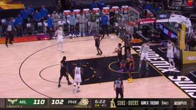 [Highlight] Giannis crosses over and converts the and-1