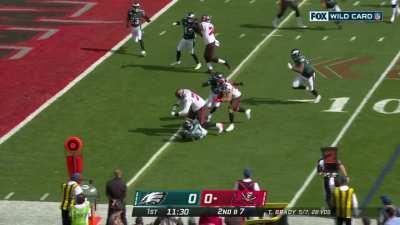 [Highlight] Donovan Smith mauls Nelson