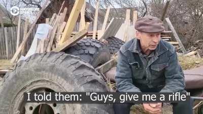 Villager stole a Russian truck with ammunition and gave it to the Ukrainian army