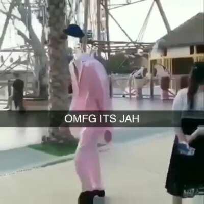 OMFG ITS JAH!!!1!11