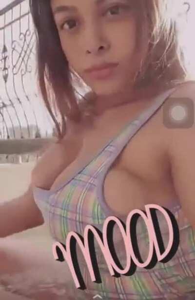 Want more ?? I'll sell all her stuff videos and pics for 500 dm me🤑