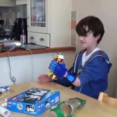 Team Unlimbited makes prosthetic limbs for children completely free of charge