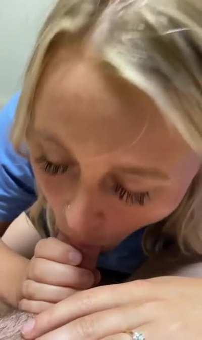 Ladies you better hide your man from me or his cock won’t leave my lips😋