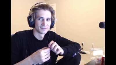 “Just Roommates” LULW! Had to bring back this legendary clip🎥