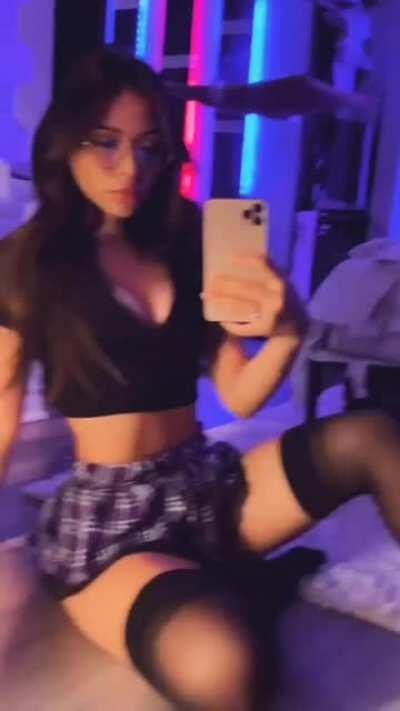 @alyssagriffithh - This trend 😳