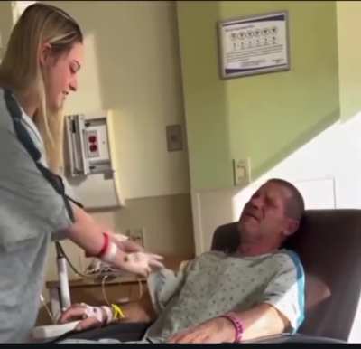 Delayne Ivanowski, a 25-year-old nurse from Missouri, secretly decided to donate her kidney to her father, John Ivanowski, who was suffering from a serious kidney disease and relying on daily dialysis. Knowing he would refuse, she went through months of t