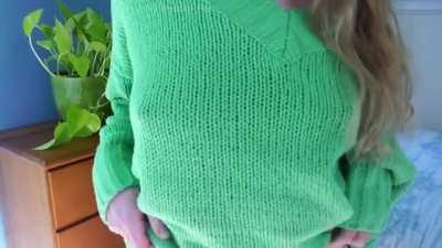 just wanted to show you my boobs in HD 😇 how's the quality looking?