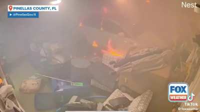 Salt water warning 😳