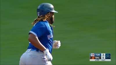 [Highlight] [Highlight] Vladdy hits #43 out in center field at Camden Yards