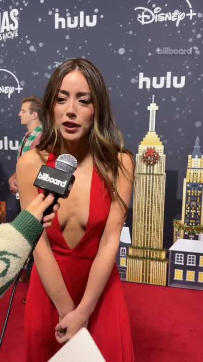 Chloe Bennet