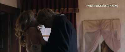 Heather Graham nude tits 