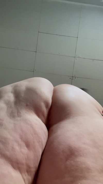 Phattest ass: spread 4u