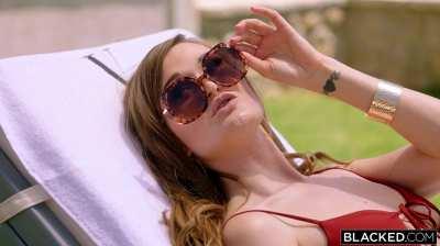 Scarlett Jones & Honour May - Scarlett and Honour's Poolside Service