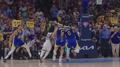 [Highlight] Rare clip of Steph interacting with Jaren Jackson and Ja Morant— after Ja’s layup miss to possibly win the game (2022 Grizzlies vs Warriors…Western Conference Semifinals—Game 1)