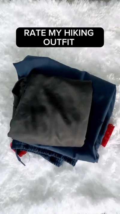 Rate my hiking outfit