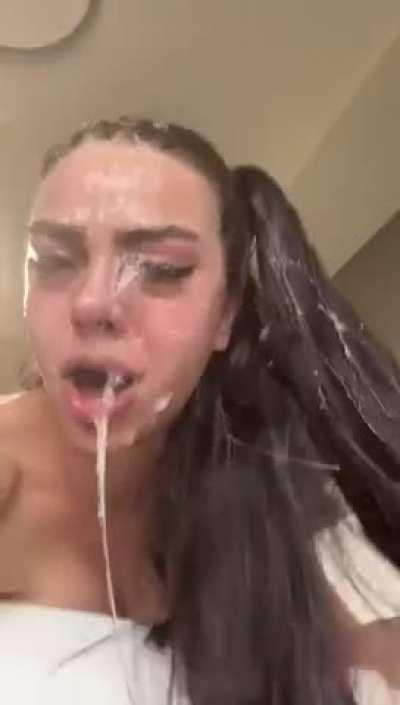 [Kik sweetlove.u] 19M Sissy. I wanna end up like this with u. UK/INDIAN.