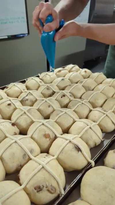 Hot Cross Buns!