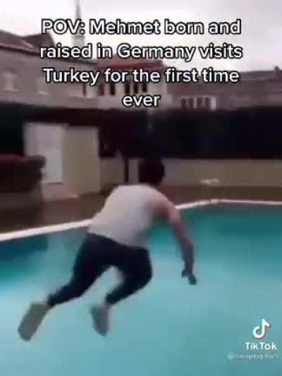 least patriotic roach