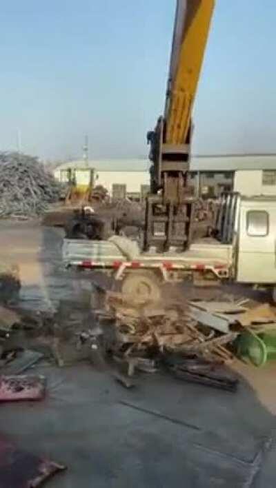 How receiver wants to unload trucks