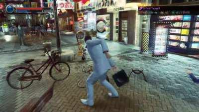 [Yakuza Kiwami 2] Thrown to the sky