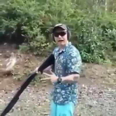 REEEEEEEEEEEEEEEEEEEEE