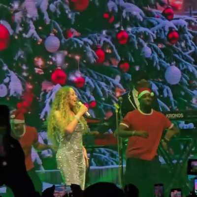 Mariah Carey performs her iconic song 