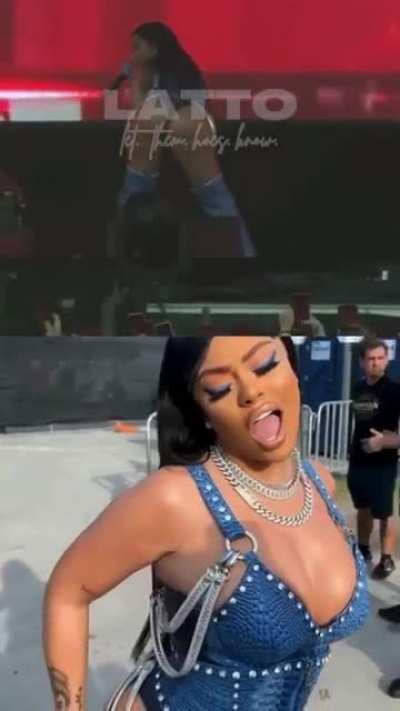 Moaning 😩🥵🍒🥶