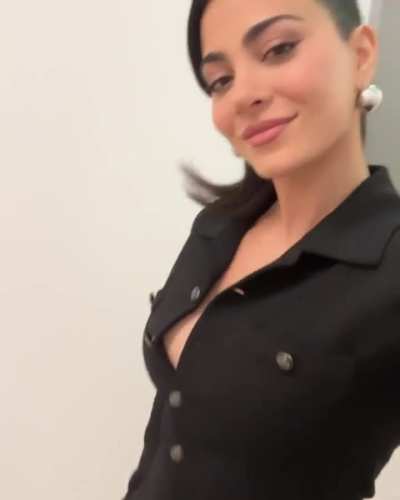 Teasing (IG 04/2025)