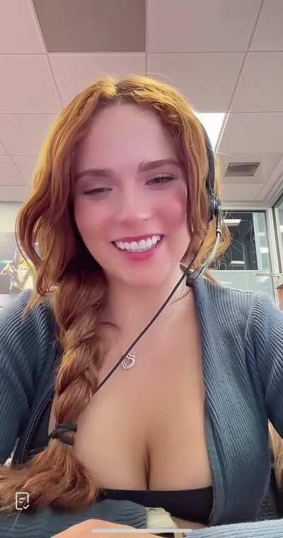 Call center help technician