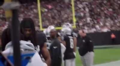 [Highlight] Davante Adams in a game last season: “I GOTTA GET THE F*CK OUTTA HERE BEFORE I LOSE MY F*CKING LIFE. EVERY GAME I GET F*CKED UP.”