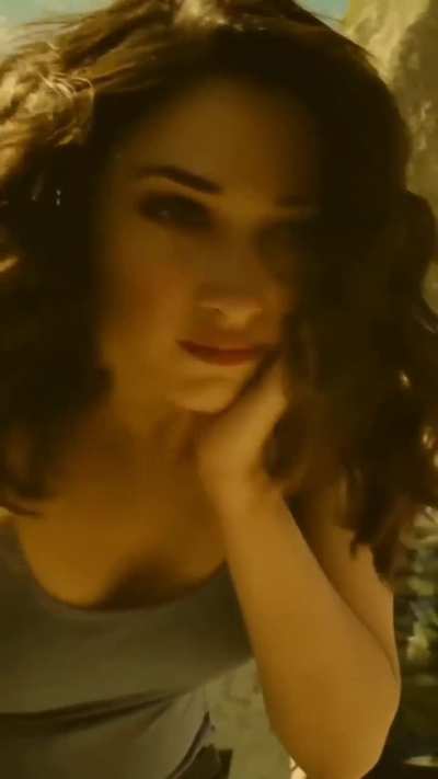 Tammanah cleavage show 🥵😍