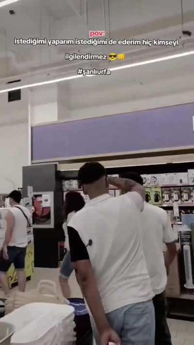 NE İSTERSEM ONU YAPARIM O YÜZDEN ANNENİ SİKECEĞİM