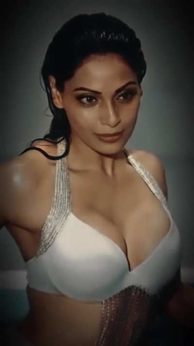 Bipasha Basu
