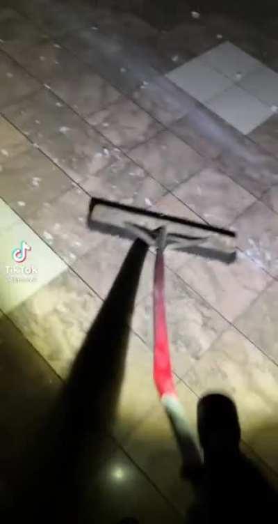 I also hate broken glass