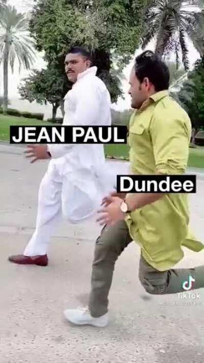 WHO'S GONNA HELP DUNDEE WHEN NO ONE WILL??? THE GHOST RIDA 😎