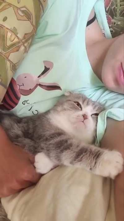 Betty politely asking for a kiss