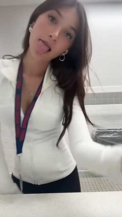 What would you do if you were a teacher and this is one of your students 😩😮‍💨