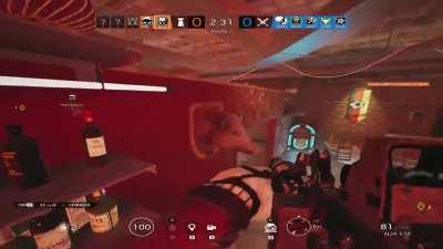 Ace Clutch in a few seconds on Club House