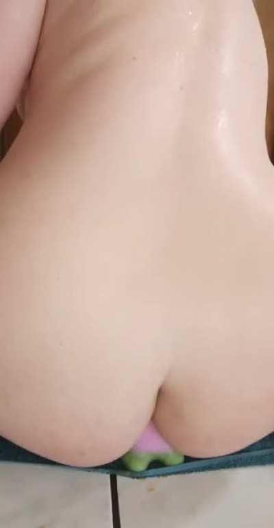 Is this the Krusty Krab?? NO! THIS IS PATRICK!!!!