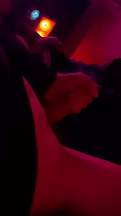 way more cum than i was expecting omg >_<