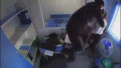 How he breaks glass with his fists is awesomely creepy. Pd: If anyone has the context of the video, I would appreciate it.