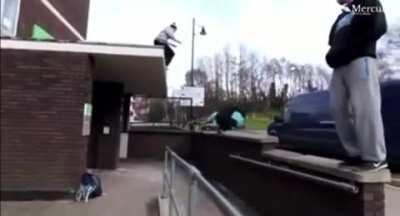 WCGW doing irresponsible parkour stunts