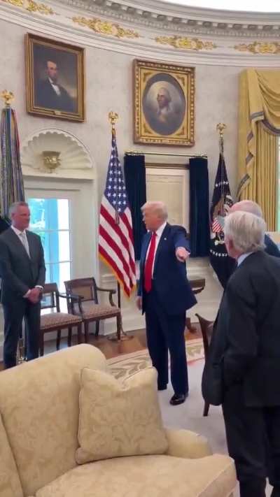 Trump after market close yesterday - “He made 2.5 billion today and he made $900 million. That’s not bad.”