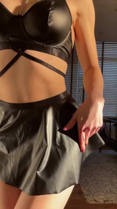 Wait till the end to see my gaping :)