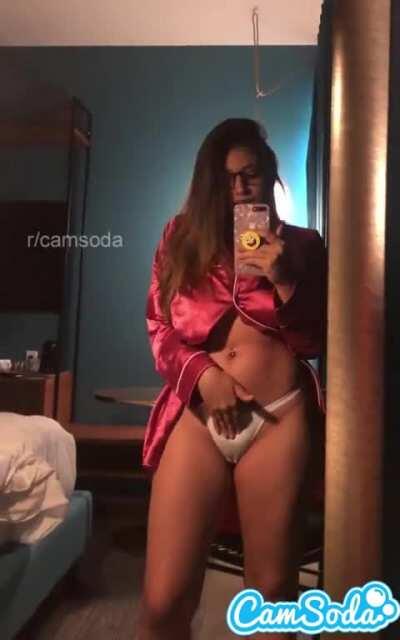 Ella Knoxx just before bed...