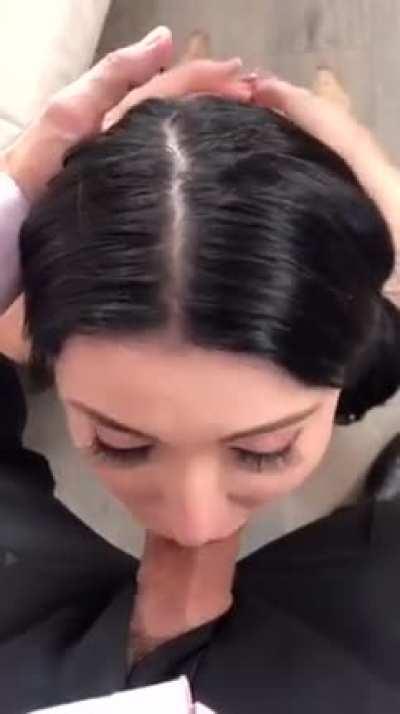 Adria Rae can use her mouth very well