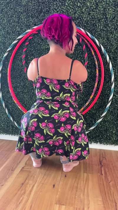 Do you love how I shake my ass on slowmo? Imagine I shake it on your cock!