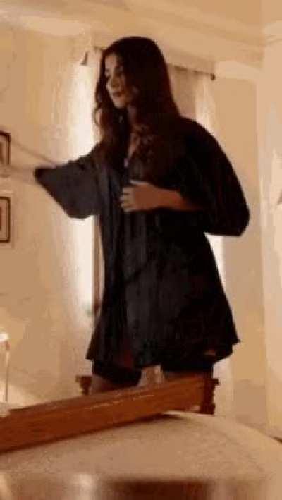 Kinkiest Pooja to date 😘