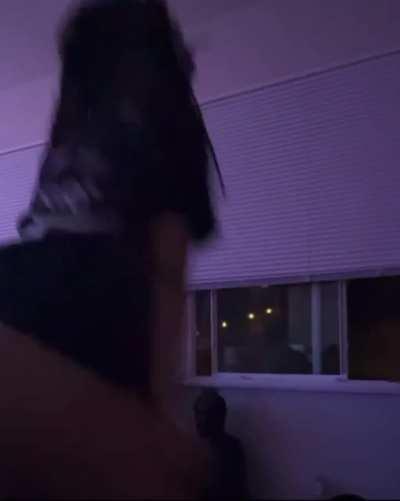 I couldn’t tell u what happened in the video before this moment 🍑🍑🤤