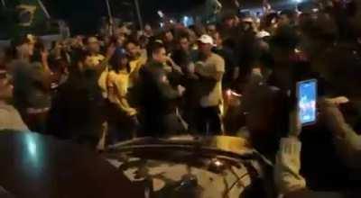 BR 101 - Policia convida manifestantes a resistir por 72 horas para o presidente poder agir!